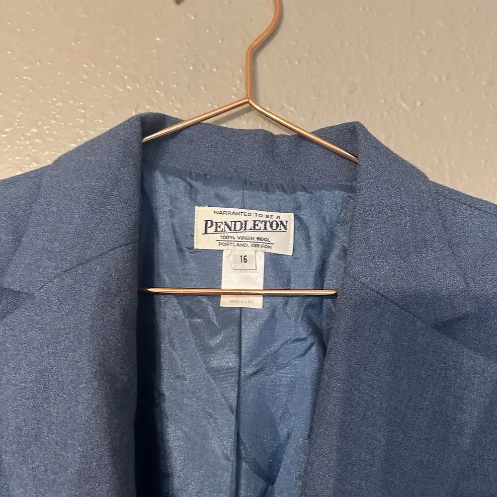 Pendleton 100% virgin wool blue blazer lined size 16 - Picture 2 of 5